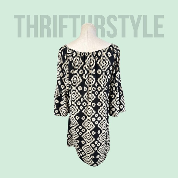 R Rouge Women's LARGE sheath dress, bell sleeves, Midi dress, black & White Boho - Picture 3 of 9